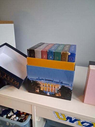 West Wing Box