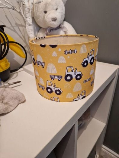 Tractor lightshade
