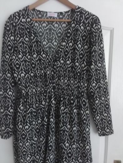 Dress/V-Neck Floral Dress: by SAVIDA .. Price Drop