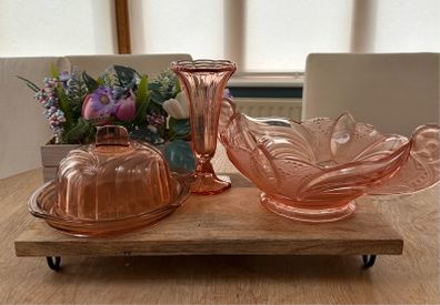 Antique/vintage assorted pink glass