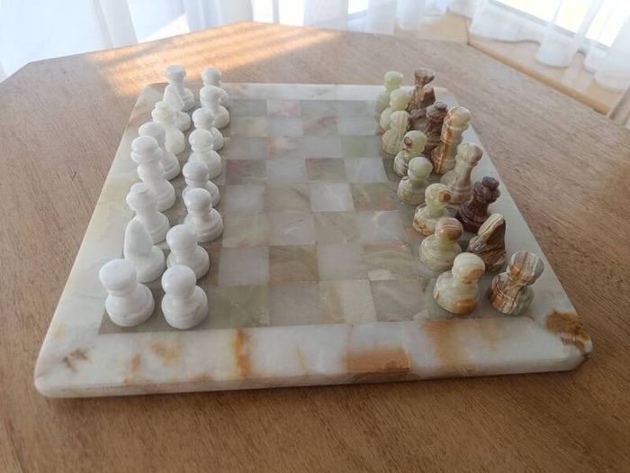 Vintage Marble/Onyx Chess Set - Excellent Condition