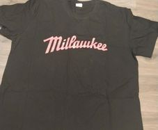 BLACK Milwaukee Workwear T shirt Look your best in