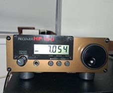 Lowe Hf 150 Communications  Receiver