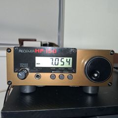 Lowe Hf 150 Communications  Receiver