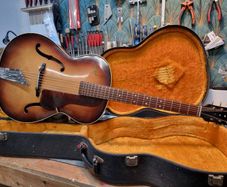 1958 Hofner Congress archtop guitar