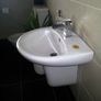 Dale Bathroom Sink with Semi Pedestal - NEW. Image 4