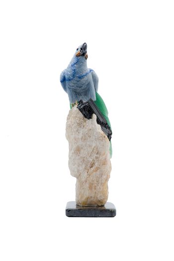Handcrafted Macaw Quartz Sculpture, Vibrant Gemstone Art Piece, Exotic Home Decor, Unique Nature-Inspired Gift