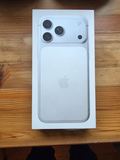 iphone 17 pro max 512GB