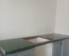 Kitchen and worktop for sale