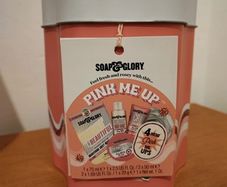 Soap and glory gift set - bday gift or Christmas gift set