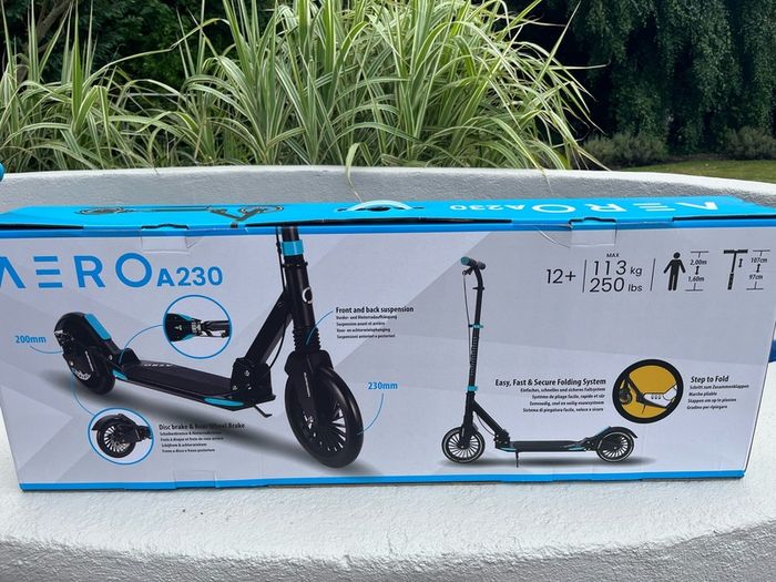 Aero A230 Scooter