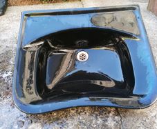 Hairdressing sinks