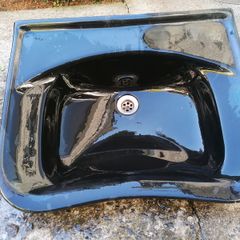 Hairdressing sinks