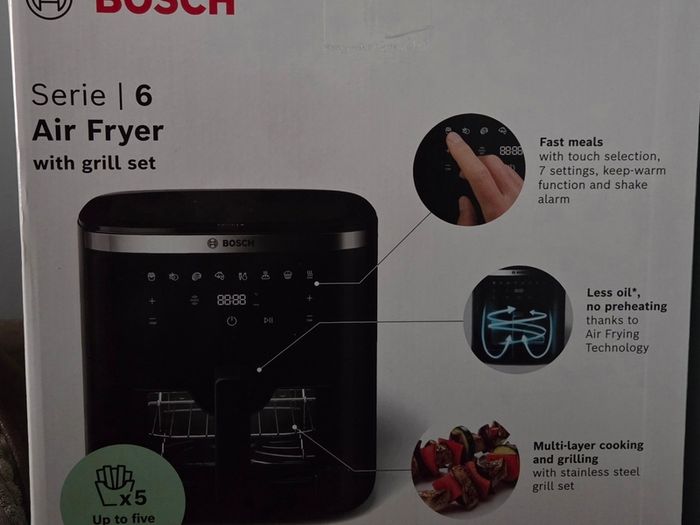 Bosch Series 6 Air Fryer Brand New In Box