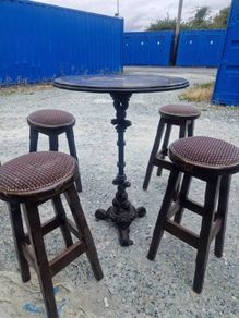 pub stools