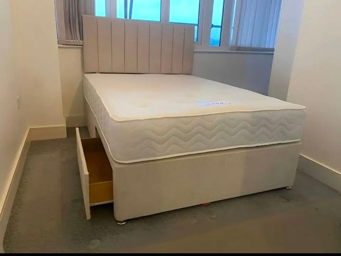 Brand New Stylish Double Divan Beds Instock.. Multiple Headboard Designs And Tufted Memory Foam Mattresses Available