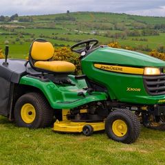 John Deere X300R Ride-on Lawnmower
