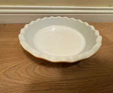 Genuine "Emile Henry" ceramic pie dish