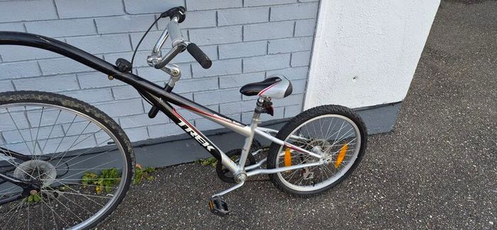 Tag along bike