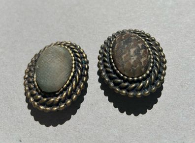 Vintage Heavy Bronze Tone Metal Dress Scarf / Clip Pin with Fabric Centre.