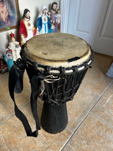 Schalloch  10" Djembe Large