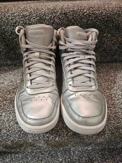 Silver Adidas Original Uk7 (EU40.5)