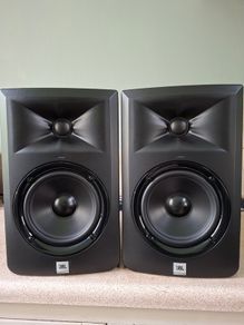 2 X JBL LSR 305 Studio Speakers