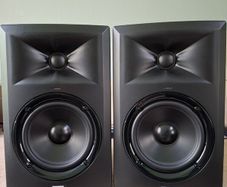 2 X JBL LSR 305 Studio Speakers