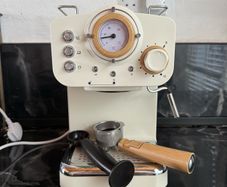 Swan Retro Pump Espresso Coffee Machine
