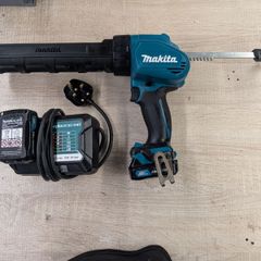 Makita 12v cxt caulk gun