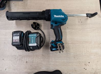 Makita 12v cxt caulk gun