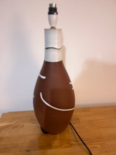 Stephen Pearce pottery table lamp