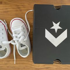 Converse kids shoes white (UK 7, EU 23)