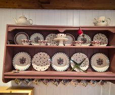wall unit/ wall top dresser