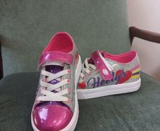 Heelys Snazzy X2 Shoes Silver Rainbow Heart UK Size 1