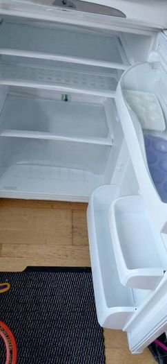 Hotpoint fridge A+