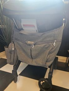 Doona All-Day Changing Bag & Matching Insulated Bottle Holder in Grey