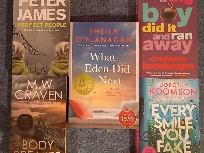 Fiction Books - 3 for 5 Euros!