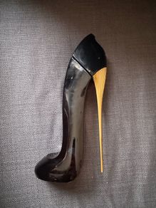 Good girl Carolina Herrera