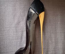 Good girl Carolina Herrera