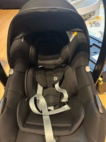 maxi cosi car seat & isofix
