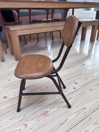 Kids wooden chair