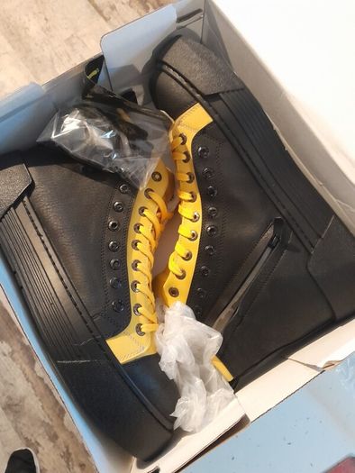 CH167 GST Blazer Men's Boots size 9