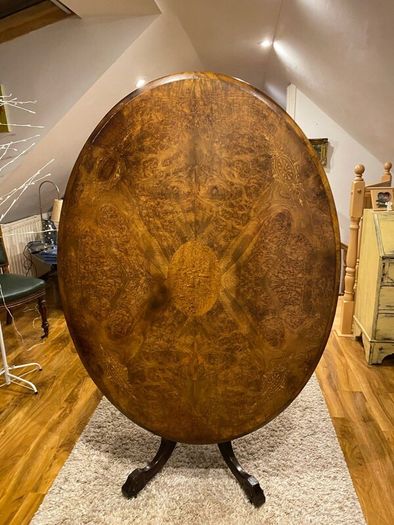 Walnut inlayed flip up table