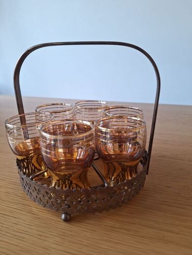 Glasses with metal caddy