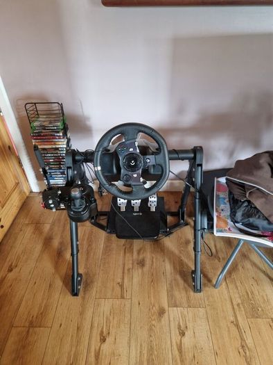 Logitech xbox one/pc Sim Wheel and peddle setup