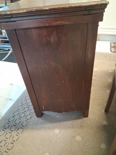 1920- 1950s Singer sewing machine cabinet