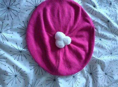 Benneton pink berret, 10-12 yrs
