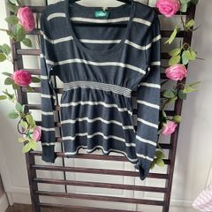 jumper Bnwt Hollister inspired 100% cotton jumper size 12 striped