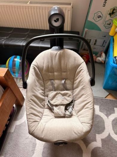 Baby swing